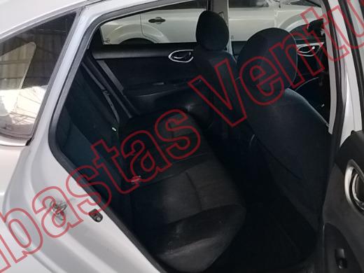 NISSAN SENTRA 2016, foto 13 de 19