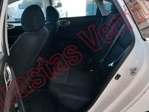 NISSAN SENTRA 2016, foto 16 de 19