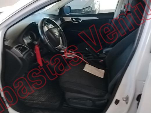 NISSAN SENTRA 2016, foto 17 de 19