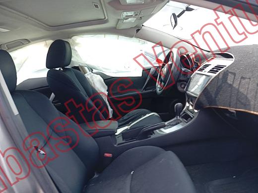 MAZDA 3 2010, foto 12 de 19