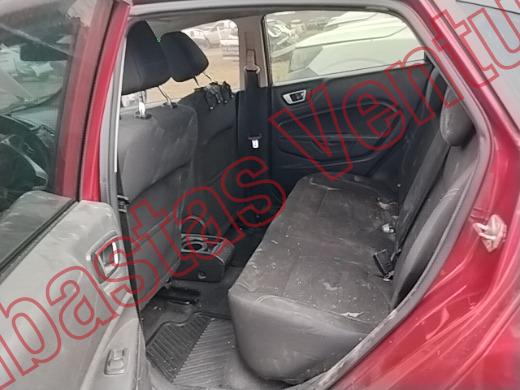 FORD FIESTA 2016, foto 16 de 19