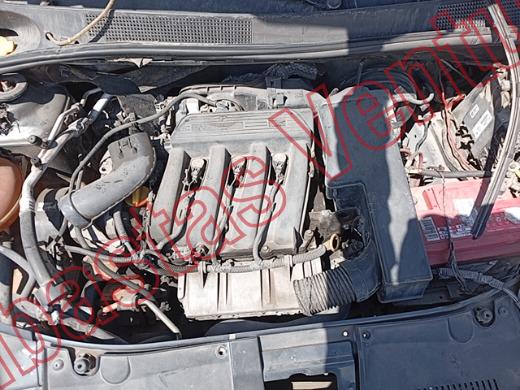 RENAULT LOGAN  2017, foto 10 de 19