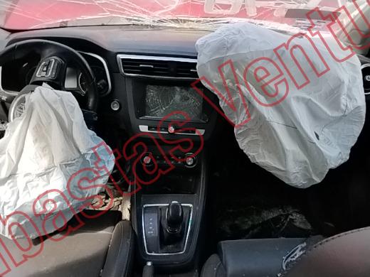 MG ZS 2022, foto 14 de 19