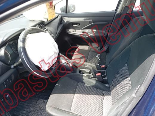 NISSAN VERSA 2024, foto 17 de 19