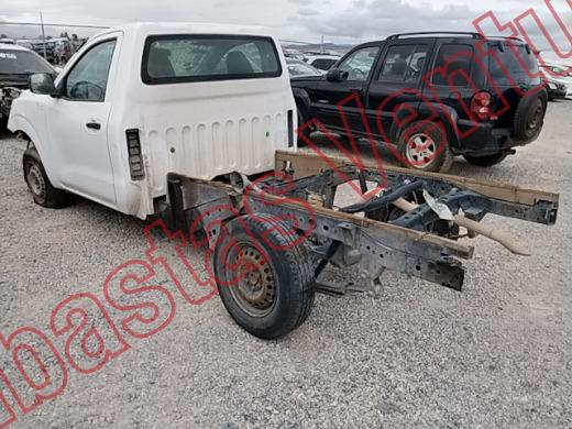 NISSAN NP 300 2020, foto 7 de 19