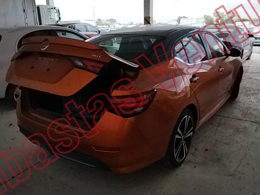 NISSAN SENTRA 2021, foto 5 de 19