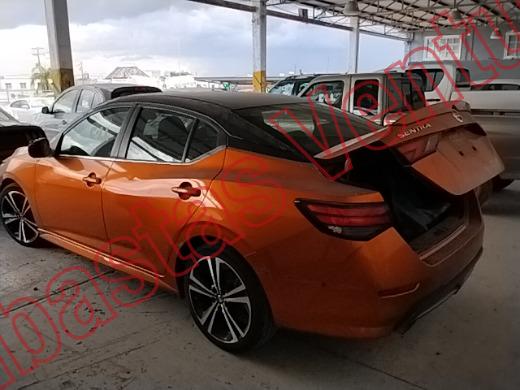 NISSAN SENTRA 2021, foto 8 de 19