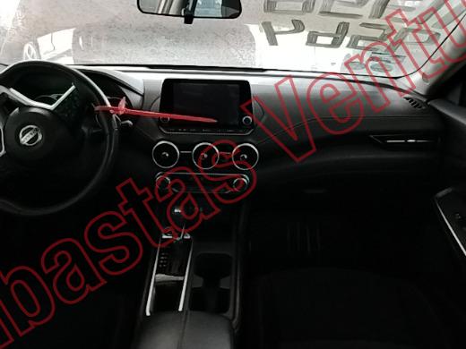 NISSAN SENTRA 2021, foto 14 de 19