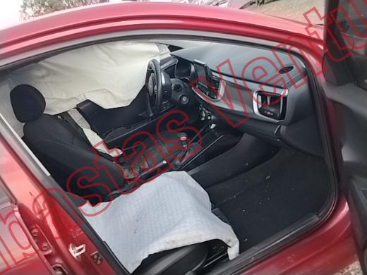 KIA RIO 2023, foto 12 de 19