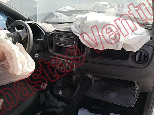RAM RAM 700 2023, foto 14 de 19