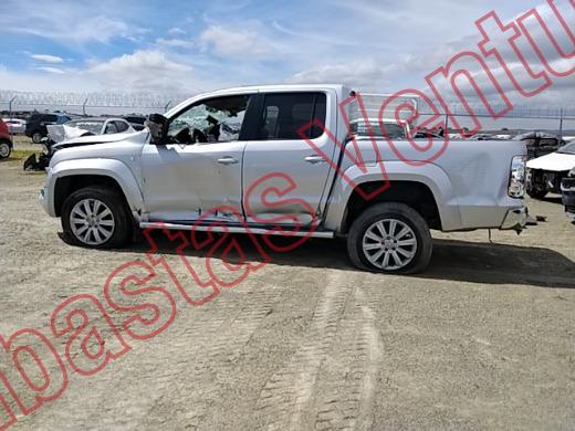 VOLKSWAGEN AMAROK 2016, foto 8 de 19