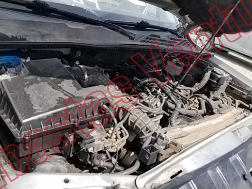 VOLKSWAGEN AMAROK 2016, foto 11 de 19