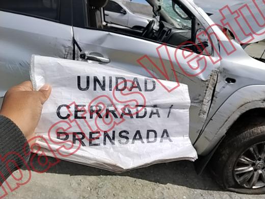 VOLKSWAGEN AMAROK 2016, foto 12 de 19