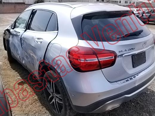 MERCEDES BENZ GLA 2020, foto 7 de 19
