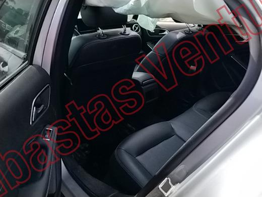 MERCEDES BENZ GLA 2020, foto 16 de 19