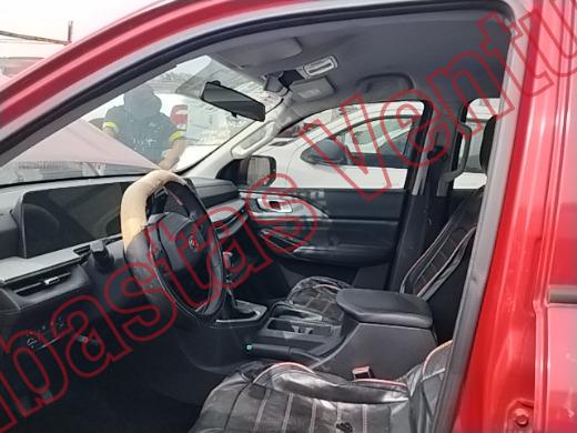 CHANGAN HUNTER 2025, foto 17 de 19