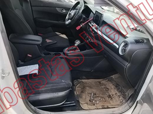 KIA FORTE   2019, foto 12 de 19