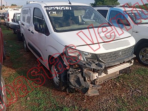 PEUGEOT PARTNER 2022, foto 3 de 19