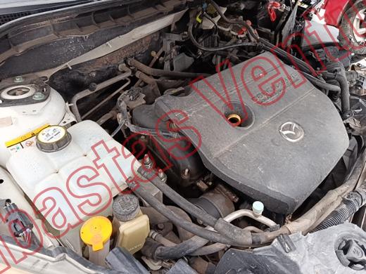MAZDA MAZDA 3 2013, foto 11 de 19