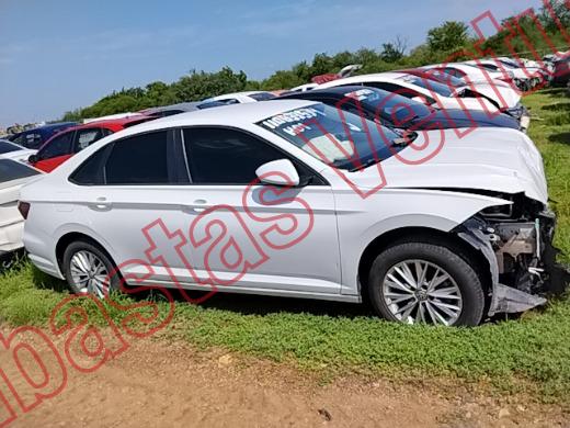 VOLKSWAGEN JETTA 2021, foto 4 de 19