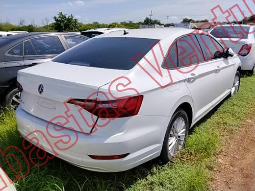 VOLKSWAGEN JETTA 2021, foto 5 de 19