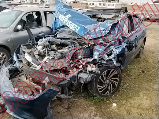 VOLKSWAGEN JETTA 2019, foto 2 de 19