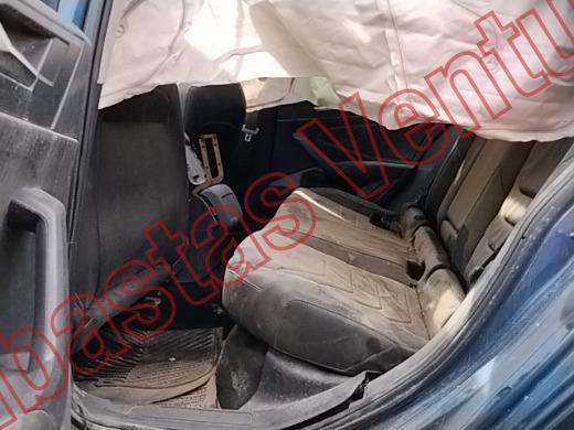 VOLKSWAGEN JETTA 2019, foto 16 de 19