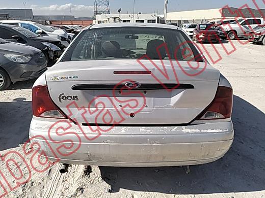 FORD FOCUS 2002, foto 6 de 19
