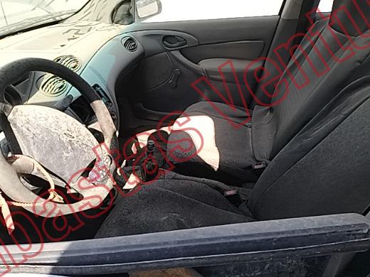 FORD FOCUS 2002, foto 17 de 19