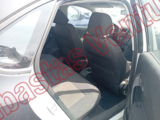VOLKSWAGEN VENTO 2022, foto 13 de 19