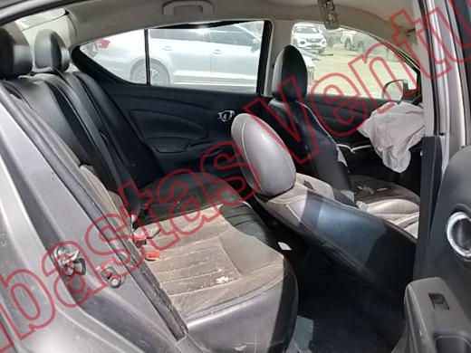 NISSAN VERSA 2014, foto 13 de 19