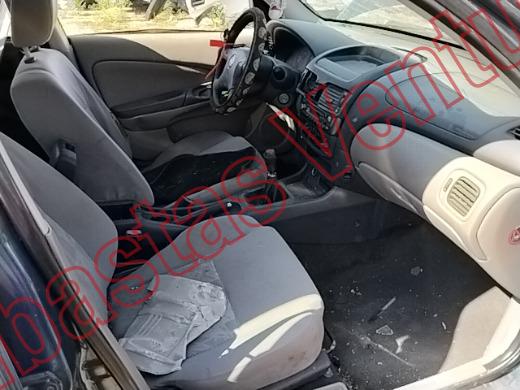 NISSAN ALMERA 2002, foto 12 de 19