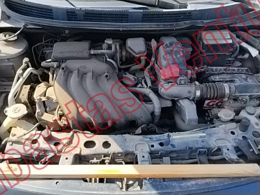 NISSAN VERSA 2015, foto 10 de 19