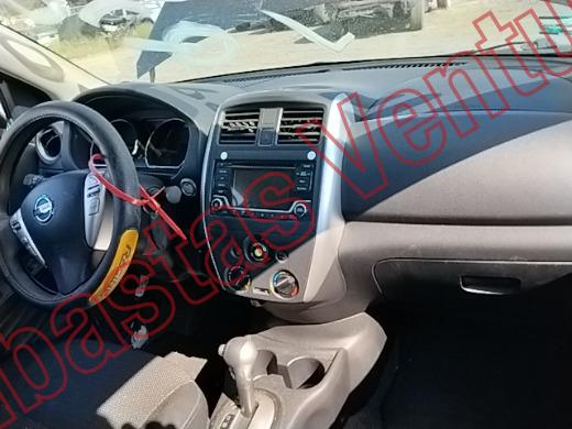 NISSAN VERSA 2015, foto 14 de 19