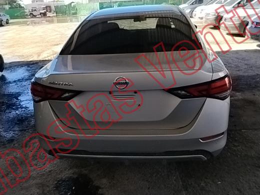 NISSAN SENTRA 2021, foto 6 de 19