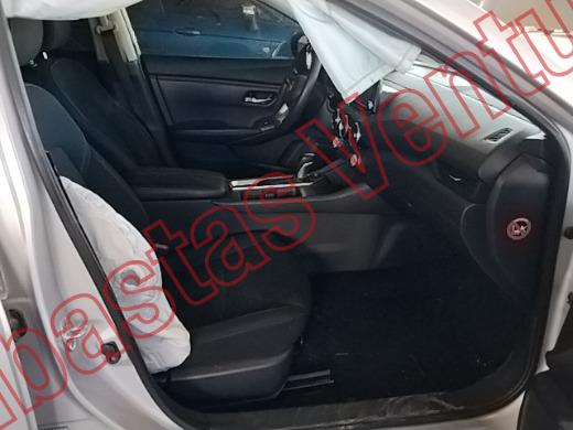 NISSAN SENTRA 2021, foto 12 de 19