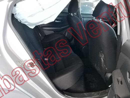 NISSAN SENTRA 2021, foto 13 de 19
