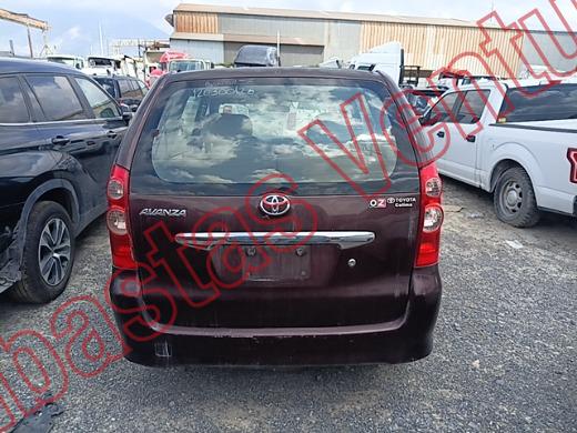 TOYOTA AVANZA 2011, foto 6 de 19