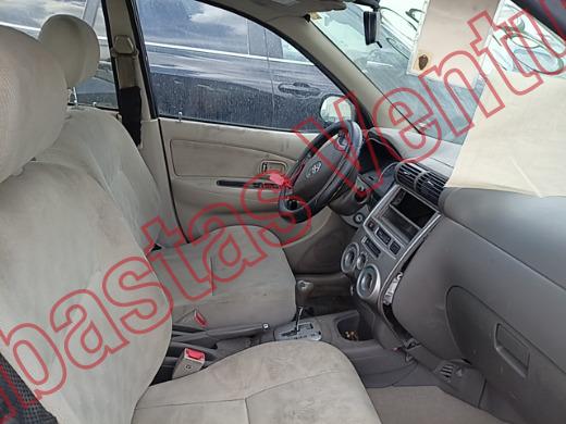 TOYOTA AVANZA 2011, foto 12 de 19
