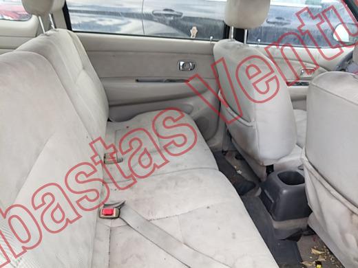 TOYOTA AVANZA 2011, foto 13 de 19