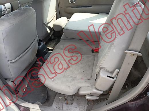 TOYOTA AVANZA 2011, foto 16 de 19