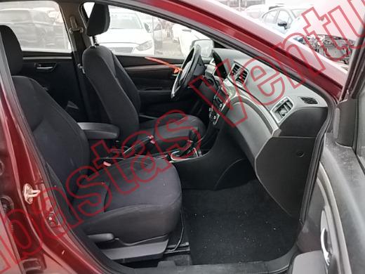 SUZUKI CIAZ 2016, foto 12 de 19