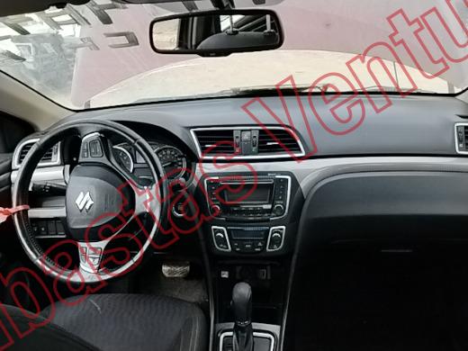 SUZUKI CIAZ 2016, foto 14 de 19
