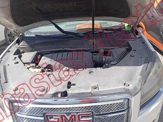 GMC ACADIA 2013, foto 10 de 19