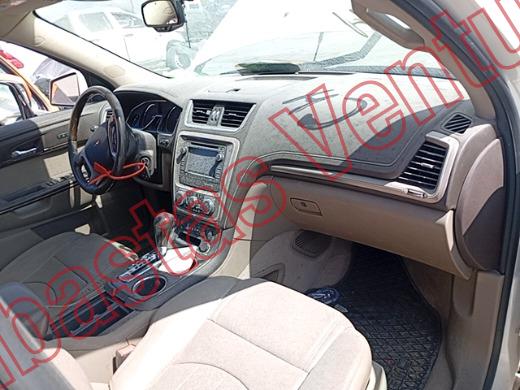 GMC ACADIA 2013, foto 14 de 19