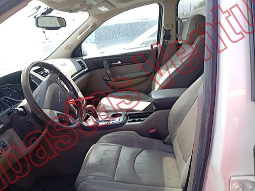 GMC ACADIA 2013, foto 17 de 19