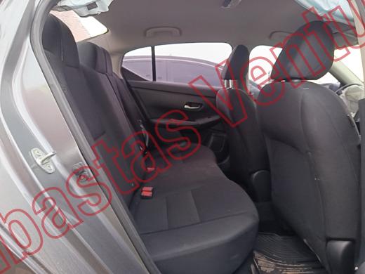NISSAN SENTRA 2021, foto 13 de 19