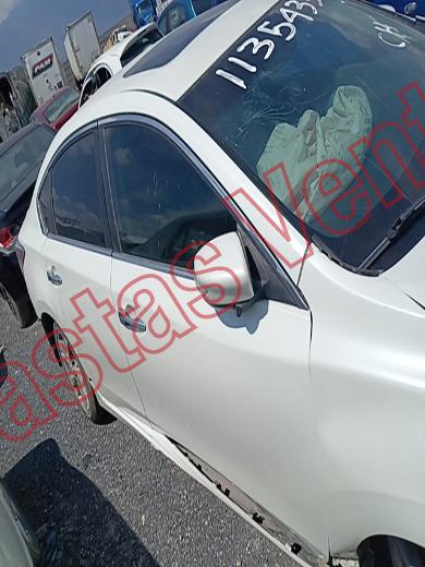 NISSAN ALTIMA 2015, foto 4 de 19