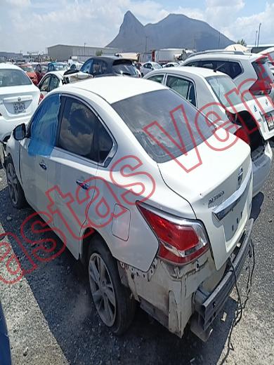 NISSAN ALTIMA 2015, foto 7 de 19