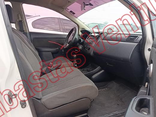 NISSAN TIIDA 2011, foto 12 de 19